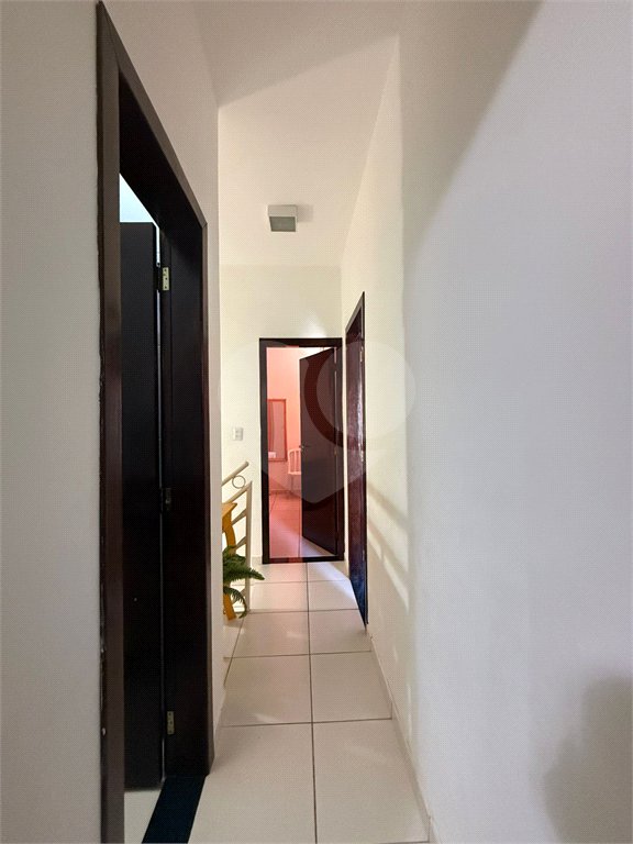 Sobrado à venda ou para alugar com 3 quartos, sendo 1 suíte, em Nossa Senhora Aparecida, Cuiabá, MT