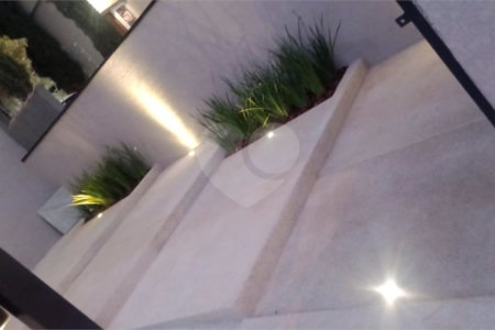 Casa à venda com 3 suítes em Vila Esperia ou Giglio, Atibaia, SP
