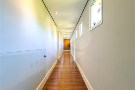 Casa à venda com 4 suítes no condomínio Villa Borghese, Indaiatuba - SP