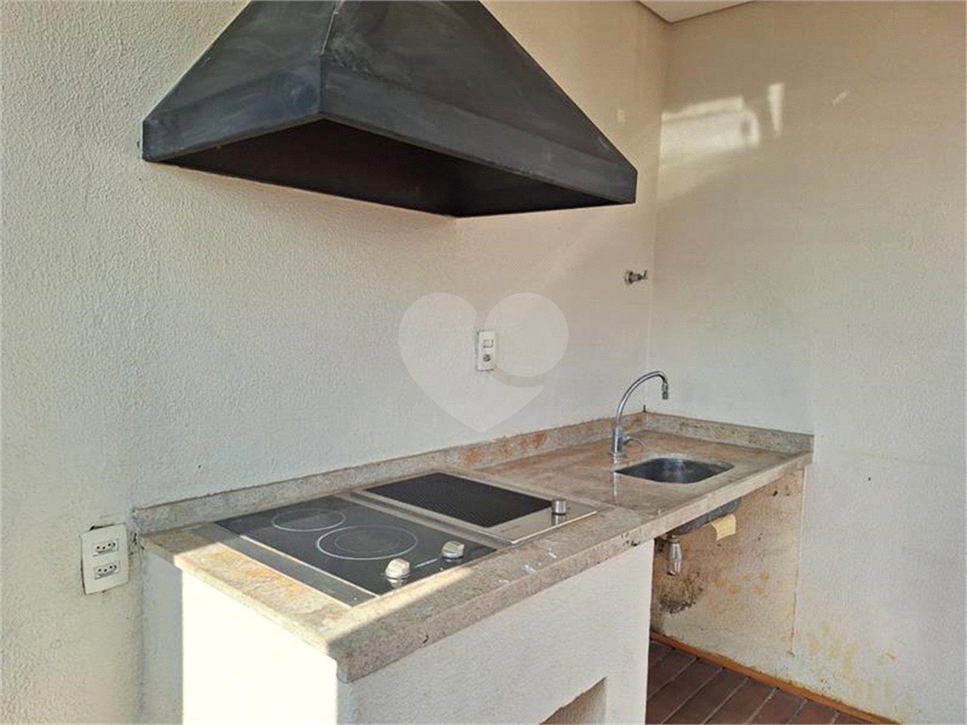 Cobertura à venda com 2 quartos, sendo 1 suíte, em Pinheiros, São Paulo, SP