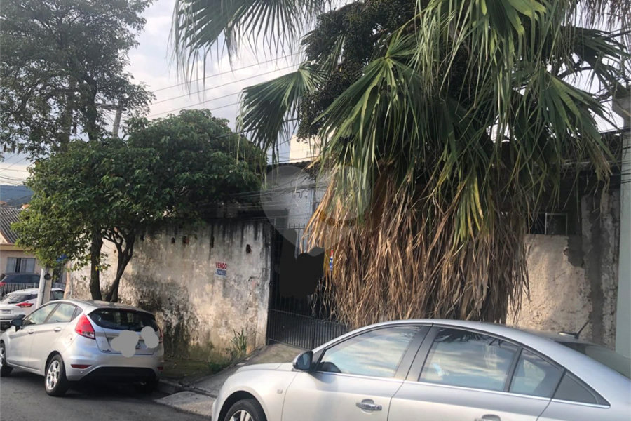 Casa Térrea à venda com 6 quartos, sendo 2 suítes, em Vila Mazzei, São Paulo, SP