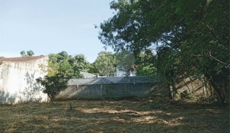 Terreno à venda em Loteamento Vale das Flores, Atibaia, SP