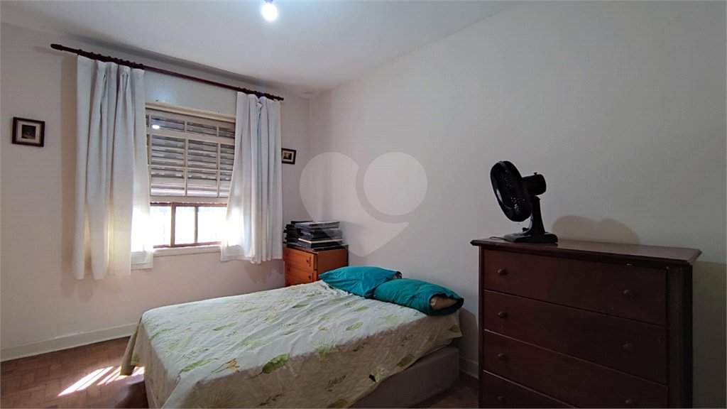 Sobrado à venda com 3 quartos, sendo 1 suíte,  em Chácara Santo Antônio, São Paulo, SP