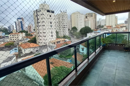 Apartamento à Venda em Mirandópolis com 4 Dormitórios, 2 Suítes e 4 Vagas