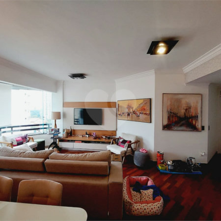 Apartamento à venda com 3 quartos, sendo 1 suíte, em Alto da Lapa, São Paulo, SP