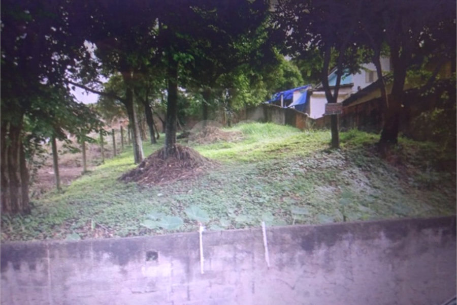 Terreno à venda em Vila Irmãos Arnoni, São Paulo, SP