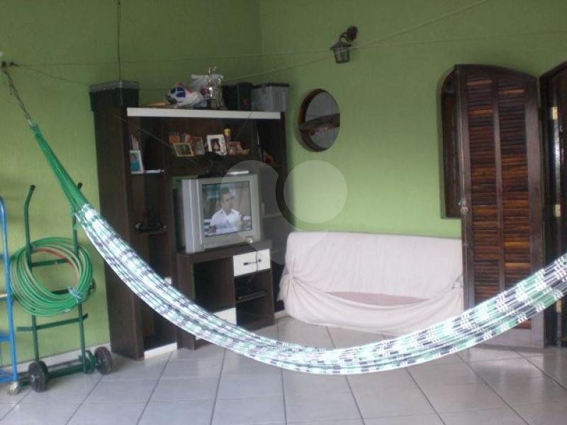 Sobrado à venda com 3 quartos, sendo 1 suíte, em Jardim Peri, São Paulo, SP