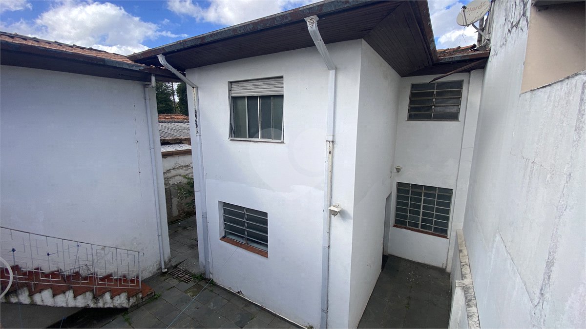 Sobrado à venda ou para alugar com 4 quartos, sendo 1 suíte,  em Parque Colonial, São Paulo, SP