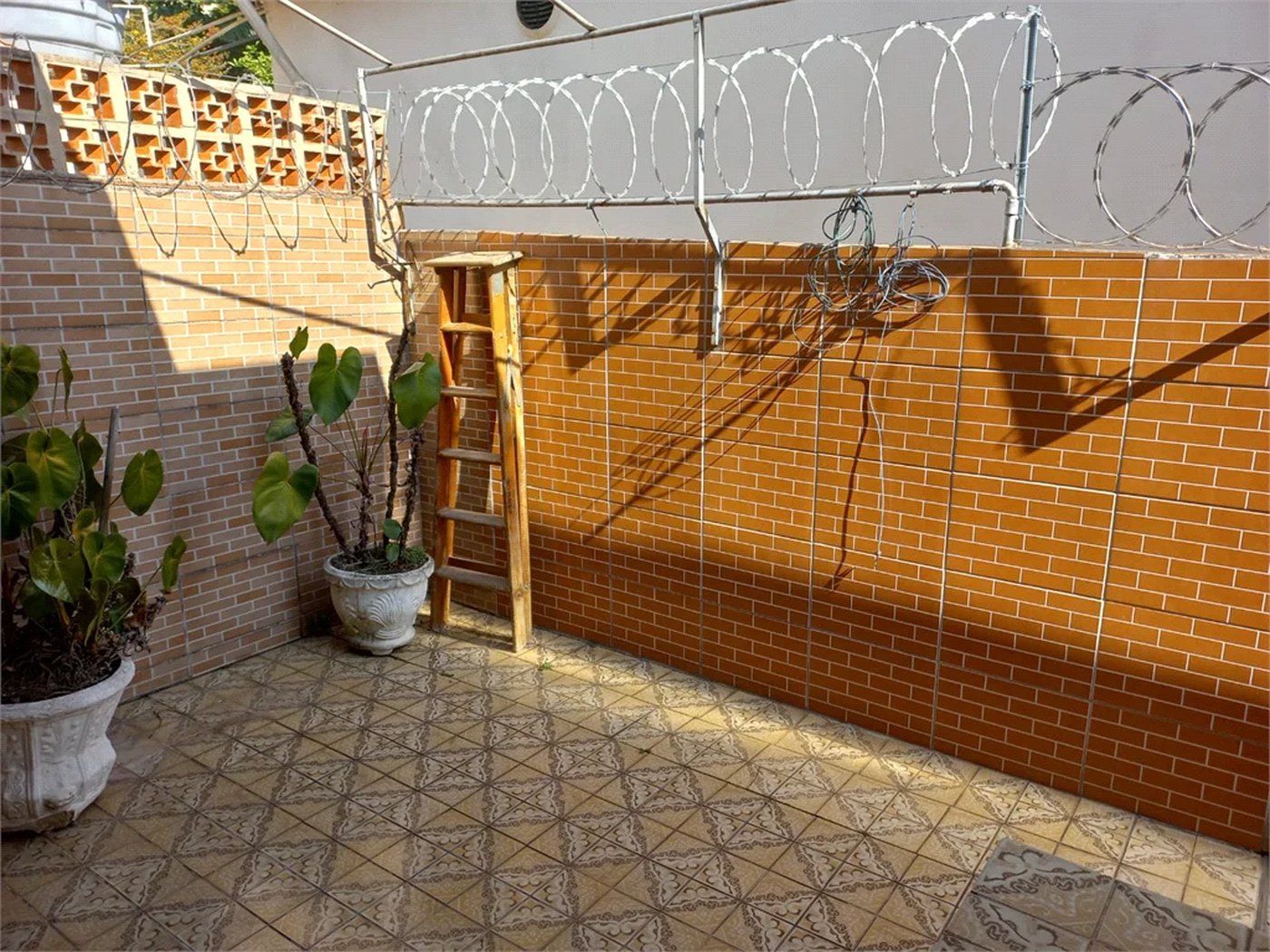 Casa à venda com 3 quartos, sendo 2 suítes, em Jaguaré, São Paulo, SP