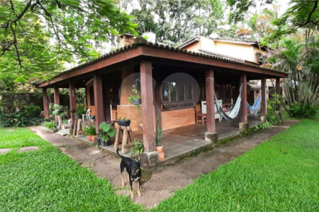 Chácara à venda com 3 quartos, sendo 1 suíte, em Jardim Liberdade, Jundiaí, SP