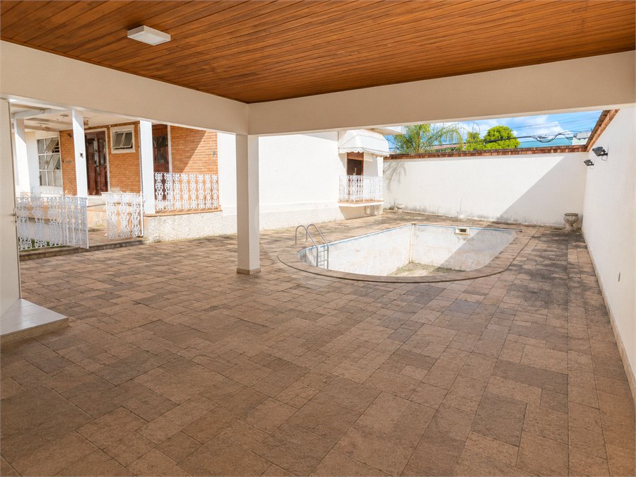 Casa Térrea para alugar com 4 quartos, sendo 1 suíte,  em Jardim América, Sorocaba, SP