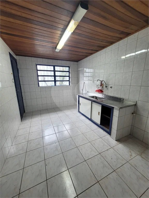 Casa para alugar com 3 quartos, sendo 1 suíte,  no condomínio Alpes da Cantareira, Mairiporã - SP