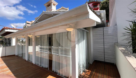 Sobrado à venda com 3 quartos, sendo 1 suíte,  em Tremembé, São Paulo, SP