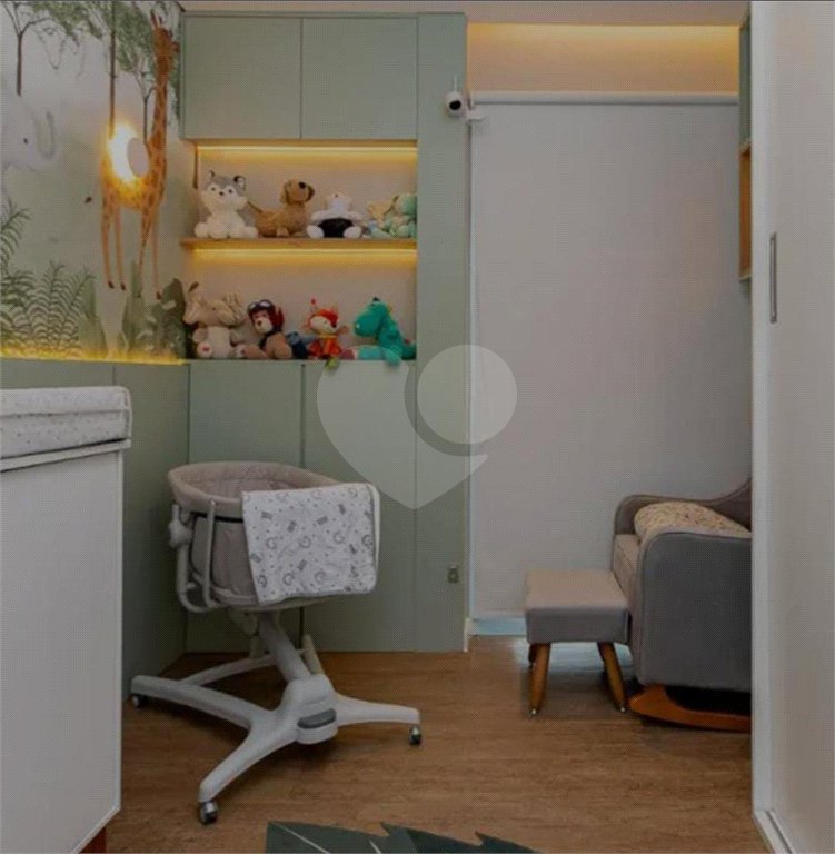 Apartamento à venda com 2 quartos, sendo 1 suíte,  em Chácara Santo Antônio, São Paulo, SP