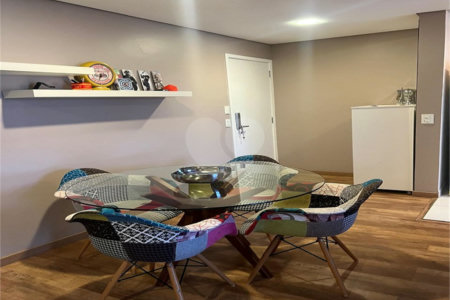 Apartamento à venda com 1 quarto em República, São Paulo, SP