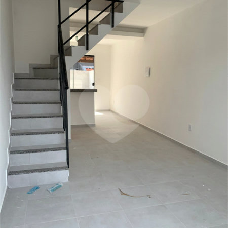 Casa à venda com 2 quartos no condomínio Residencial Mirella, Rio de Janeiro - RJ