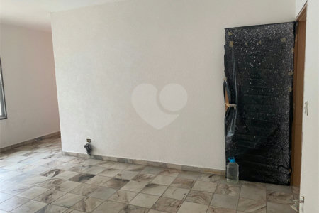Casa Térrea à venda com 3 quartos em Vila Santo Estéfano, São Paulo, SP