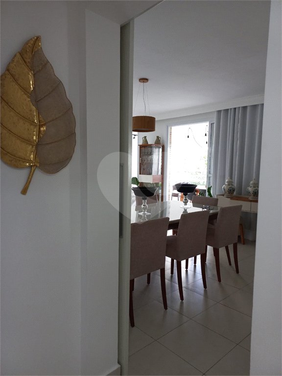 Apartamento à venda ou para alugar com 3 suítes em Enseada, Guarujá, SP
