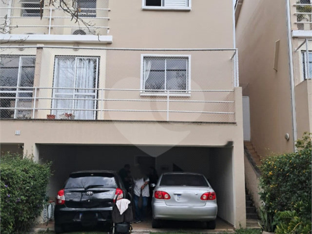 Casa à venda com 4 quartos, sendo 1 suíte,  no condomínio Villas IV, São Paulo - SP
