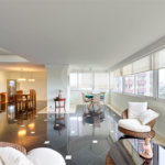 Apartamento à venda com 4 suítes em Jardim Marajoara, São Paulo, SP