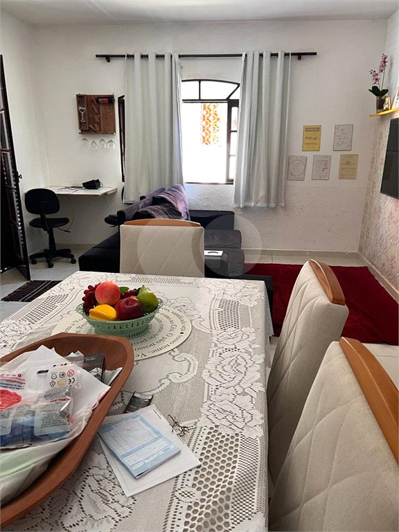 Casa à venda com 2 quartos, sendo 1 suíte,  no Centro, Bertioga, SP