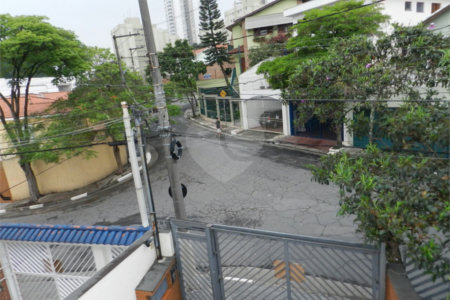 Sobrado à venda com 2 suítes em Jardim Peri Peri, São Paulo, SP