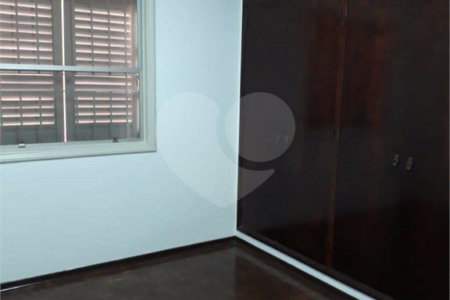 Casa à venda com 3 quartos em Santa Rosa, Vinhedo, SP