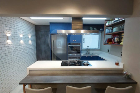 Apartamento à venda com 3 quartos, sendo 1 suíte, em Vila Mogilar, Mogi das Cruzes, SP