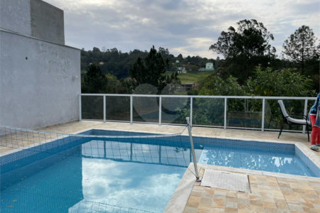 Casa à venda com 4 suítes em Suru, Santana de Parnaíba, SP
