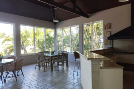 Casa à venda com 4 suítes em Marambaia, Vinhedo, SP