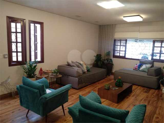 Sobrado à venda com 4 quartos, sendo 2 suítes,  em City Campo Grande, São Paulo, SP