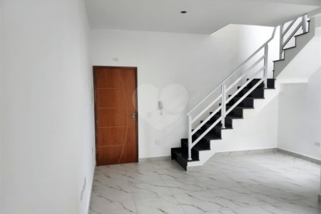 Cobertura à venda com 3 quartos, sendo 1 suíte,  em Vila Assunção, Santo André, SP