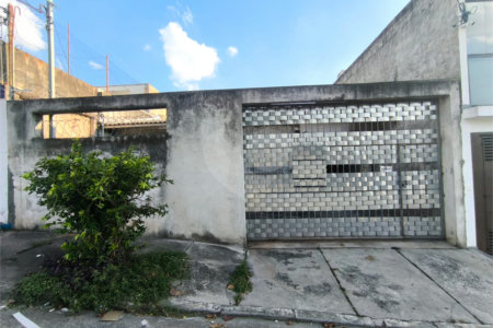 Casa à venda com 3 quartos, sendo 1 suíte, em Umarizal, São Paulo, SP