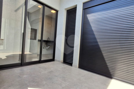 Casa à venda com 3 quartos, sendo 1 suíte, no condomínio Jardim Residencial Villagio Ipanema I, Sorocaba - SP