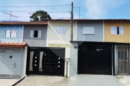 Casa à venda com 2 quartos, sendo 1 suíte, em Vila Caputera, Mogi das Cruzes, SP