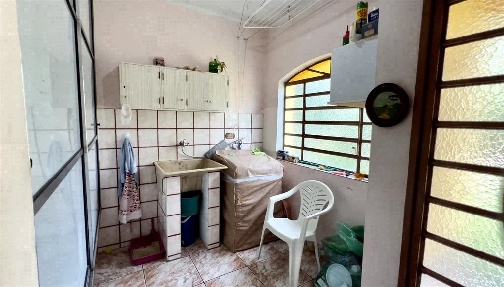 Chácara à venda com 4 quartos, sendo 1 suíte, em Pinheirinho, Vinhedo, SP