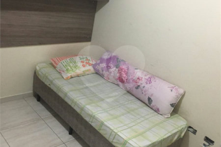 Sobrado à venda com 3 quartos, sendo 1 suíte, em Jardim Ana Rosa, São Paulo, SP