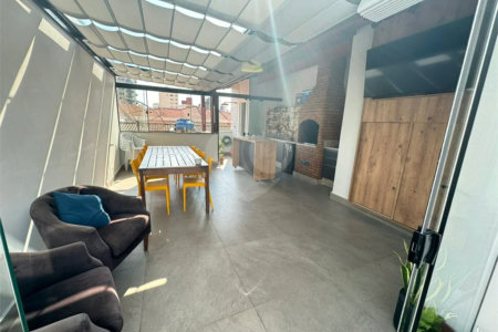Casa à venda com 3 suítes no condomínio Belle Villle, São Paulo - SP