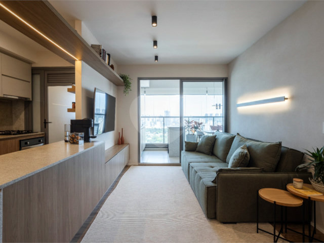 Apartamento à venda com 2 quartos, sendo 1 suíte,  em Santo Amaro, São Paulo, SP