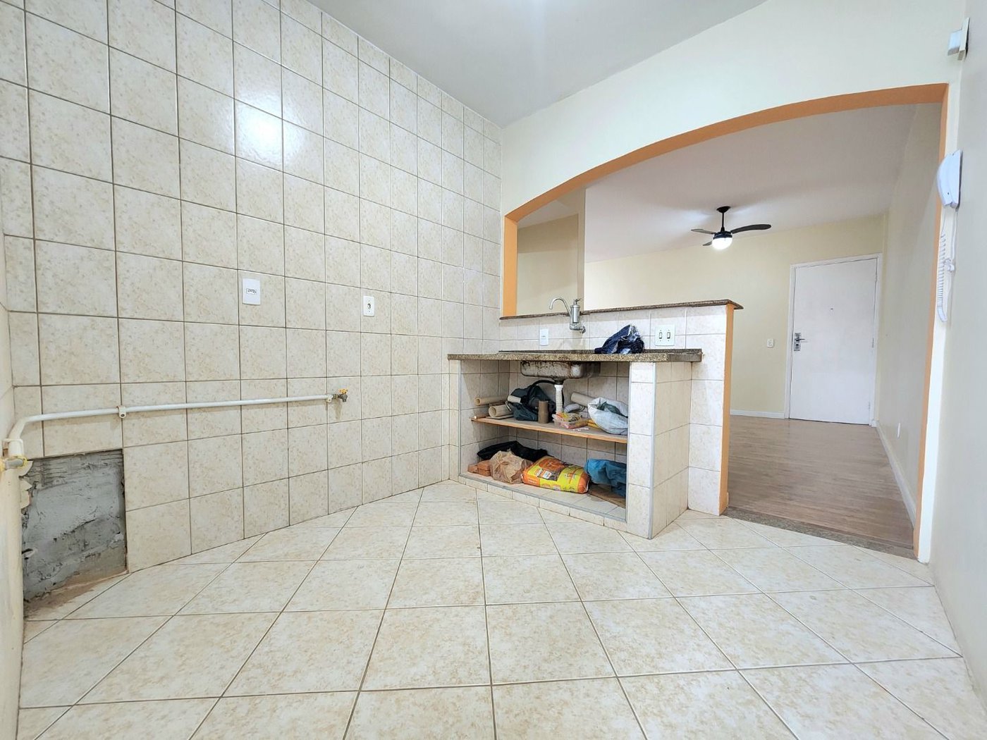 Apartamento próximo da praia com 1 dormitório, 2 banheiros à venda, 55 m² por R$ 420.000 - Pompéia - Santos/SP
