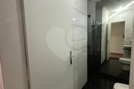Apartamento à venda com 2 quartos, sendo 1 suíte, no Centro, Ponta Porã, MS