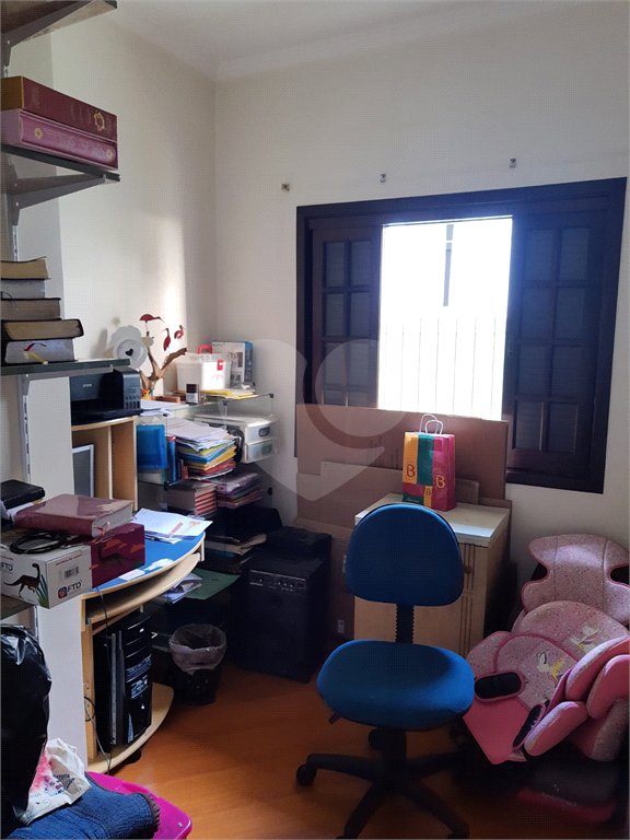 Sobrado à venda com 2 quartos, sendo 1 suíte, em Tremembé, São Paulo, SP