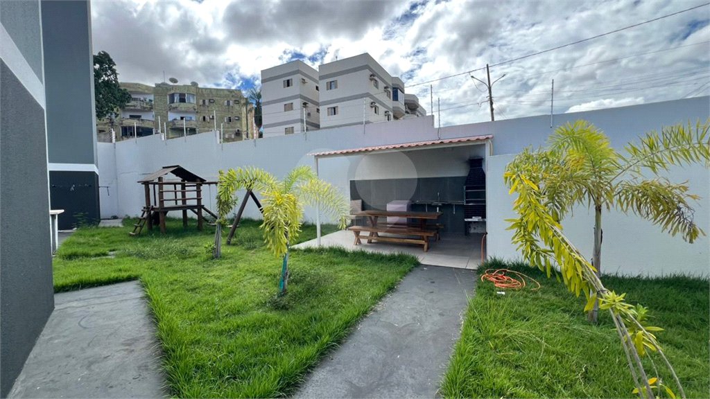Apartamento à venda com 2 quartos em Alvorada, Cuiabá, MT