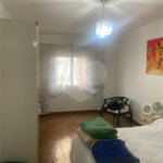Sobrado à venda ou para alugar com 3 quartos, sendo 1 suíte, em Vila Carrão, São Paulo, SP