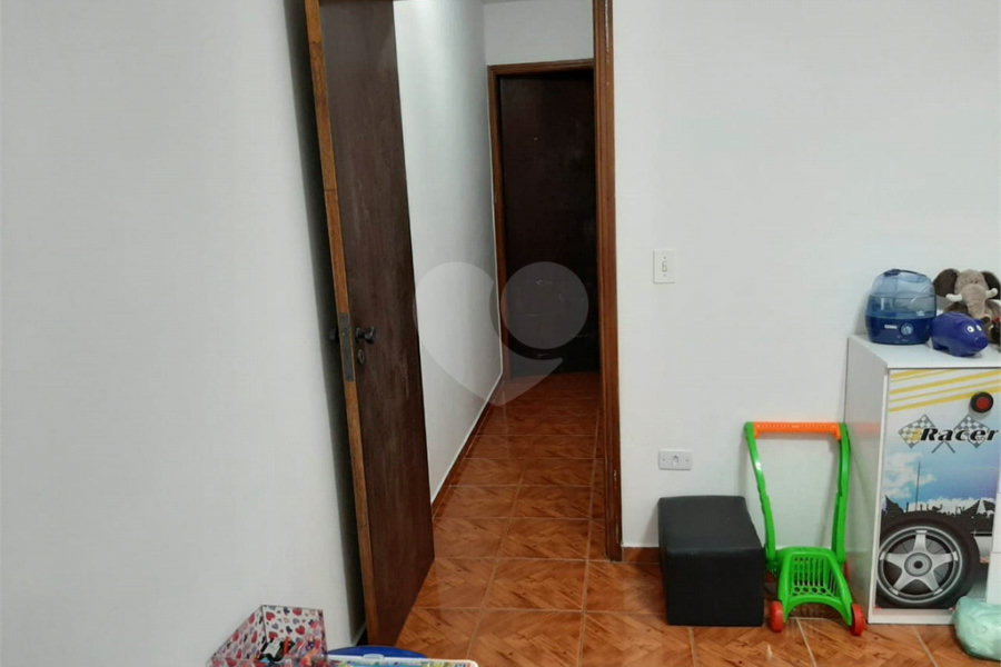 Sobrado à venda com 2 quartos em Tremembé, São Paulo, SP