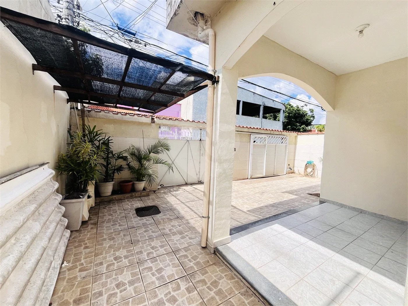 Casa à venda com 3 quartos em Campo Grande, Rio de Janeiro, RJ