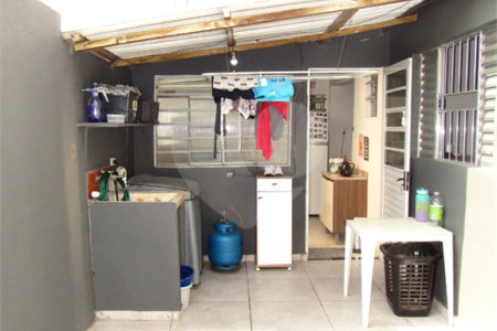 Casa à venda com 2 quartos em Vila Amorim, Suzano, SP