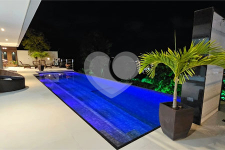 Casa à venda com 4 suítes no Centro, Porto Seguro, BA