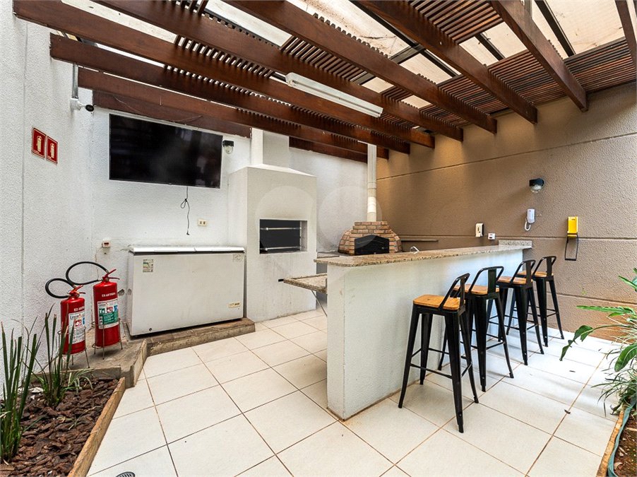 Apartamento à venda com 3 quartos, sendo 1 suíte,  em Vila Andrade, São Paulo, SP