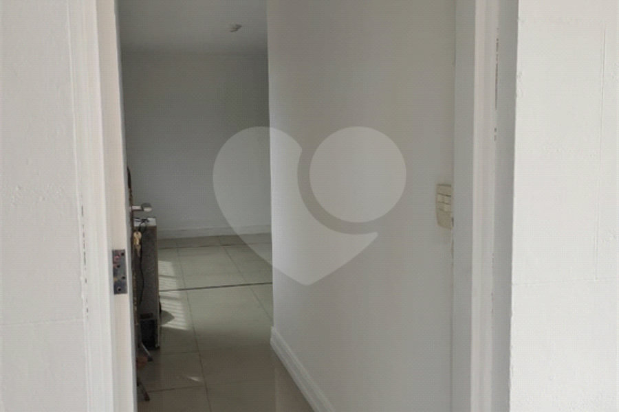 Sobrado à venda com 3 quartos, sendo 1 suíte, em Vila Nova Mazzei, São Paulo, SP